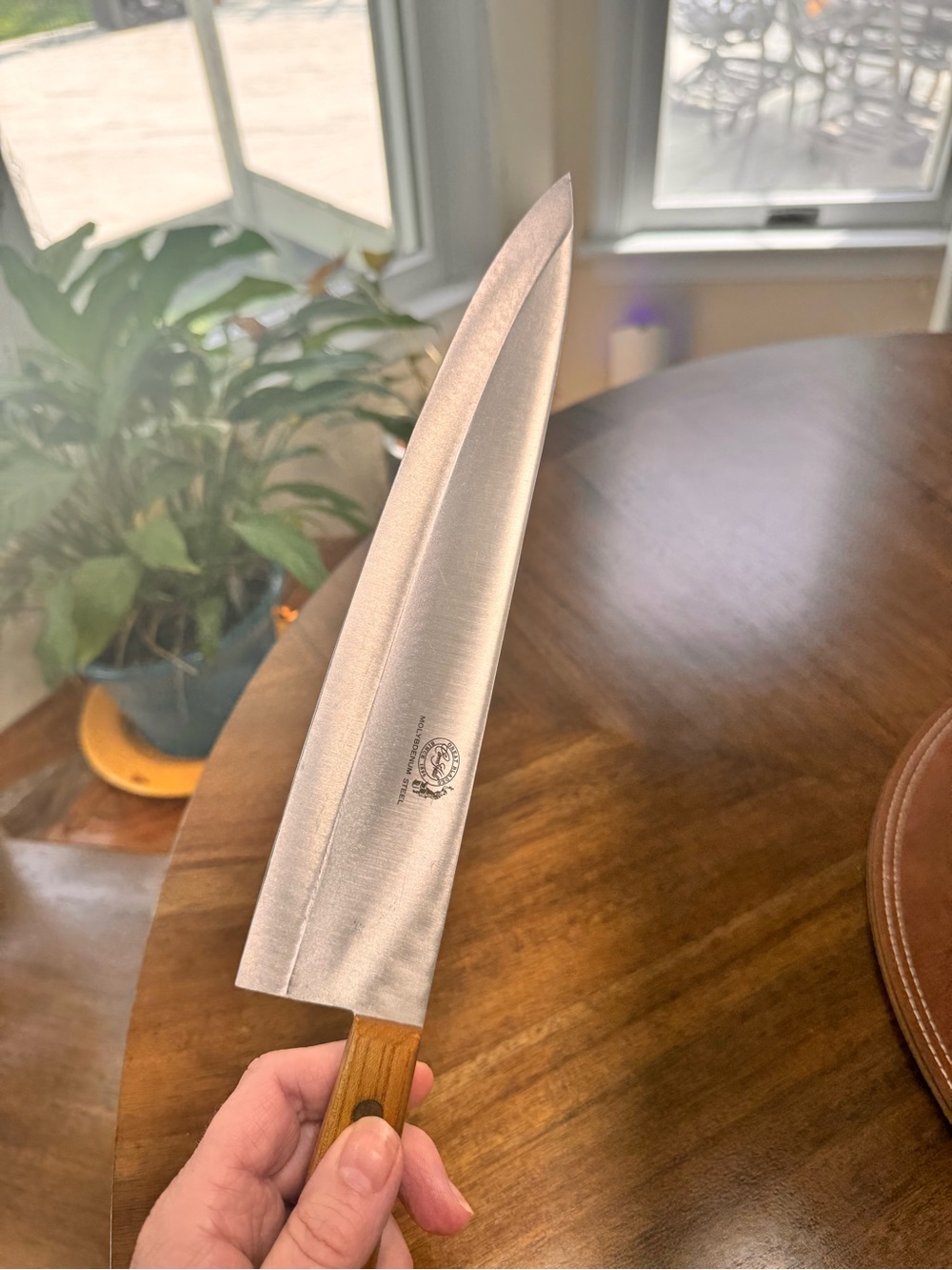 Carvel Hall 10" Chef's Knife